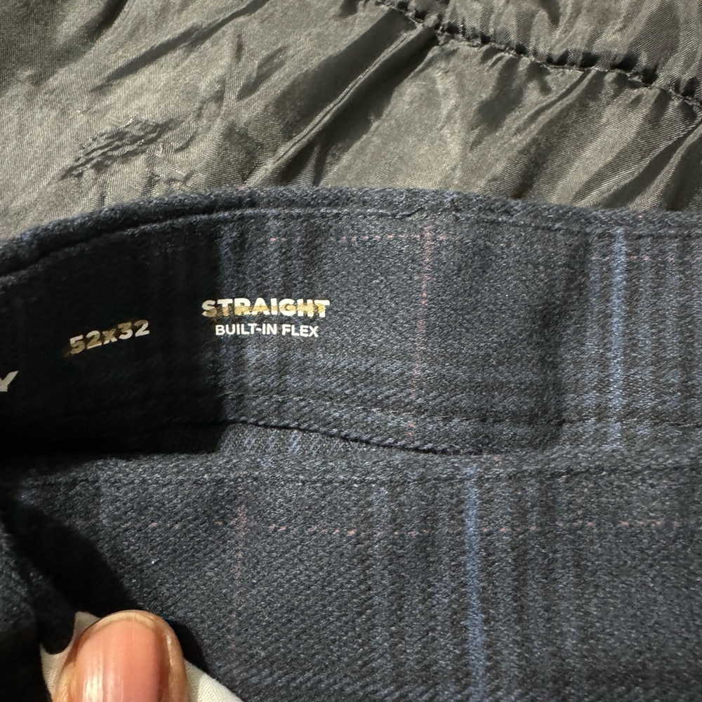 NWT Men’s Old navy twill straight built in flex 52x32. #34 - Picture 3 of 6
